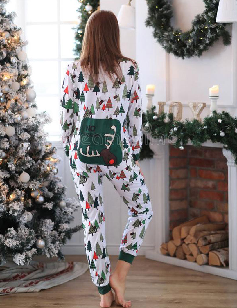 Groene bijpassende onesie-pyjama met kleine kerstboomprint