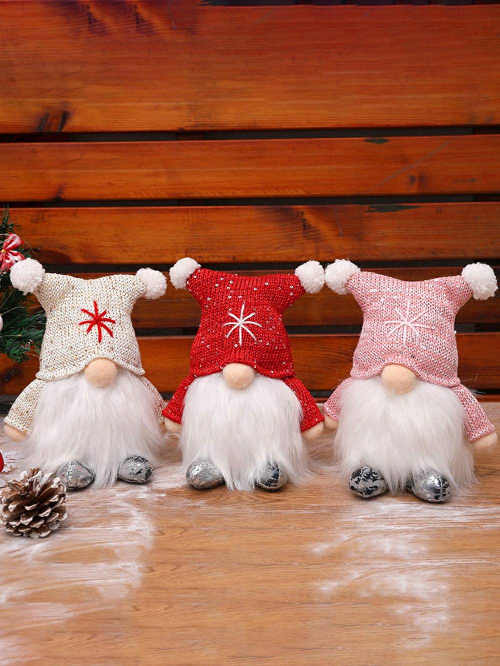 クリスマスぬいぐるみスノーフレーク刺繍ルドルフ人形