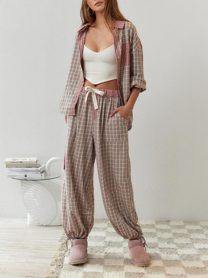 Rosa, lockeres Pyjama-Set mit Spleißmuster