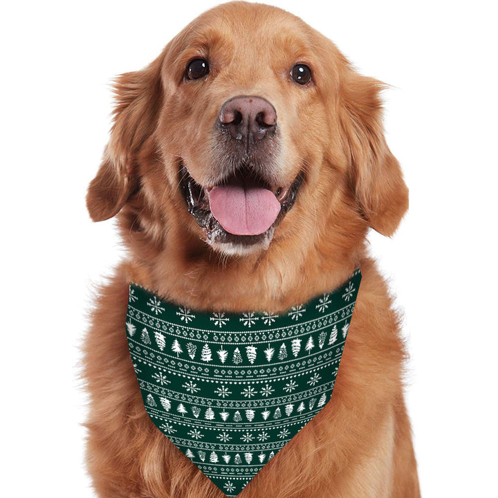 Groene bijpassende familiepyjamasets met kerstboommotief (met hondenkleding)
