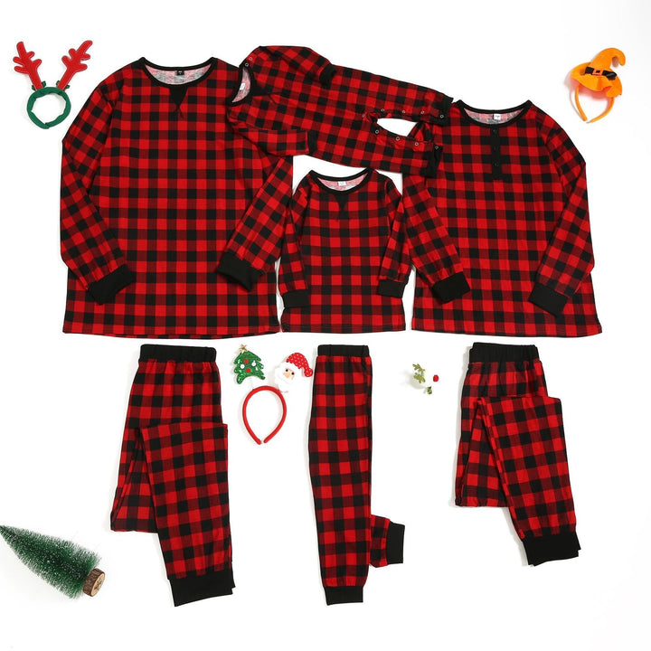 Conjunto de pijama familiar xadrez preto-vermelho de Natal (com roupas de cachorro de estimação)