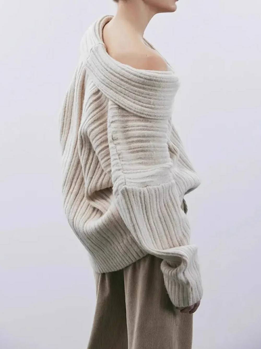 Pull surdimensionné en tricot à haut rouleau