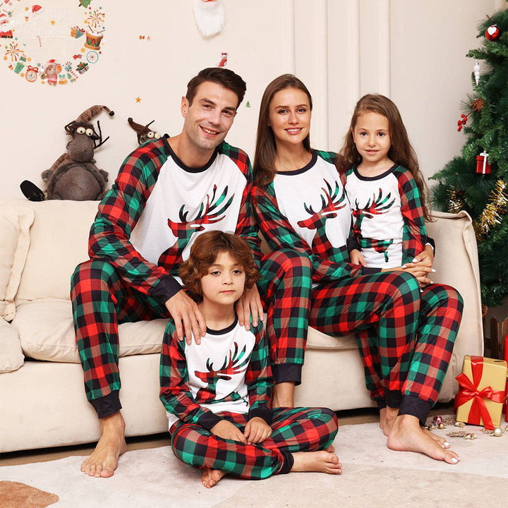 Conjunto de pijamas familiares navideños a juego Pijamas de rejilla verde