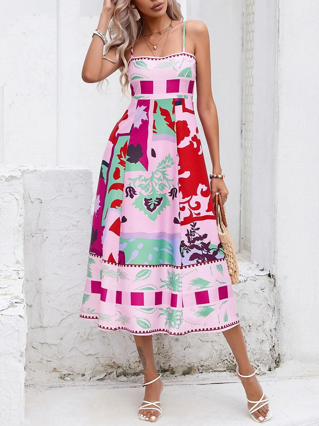 Patchwork Slip Maxi šaty: Abstraktní barevný potisk