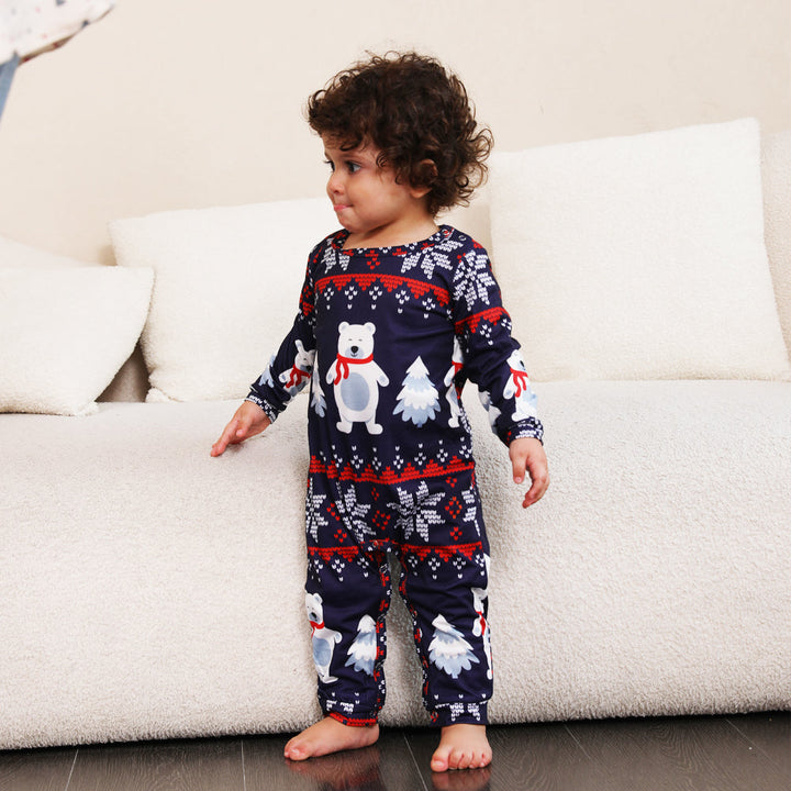 Weihnachtspyjama-Set für die ganze Familie. Marineblauer Eisbär-Pyjama