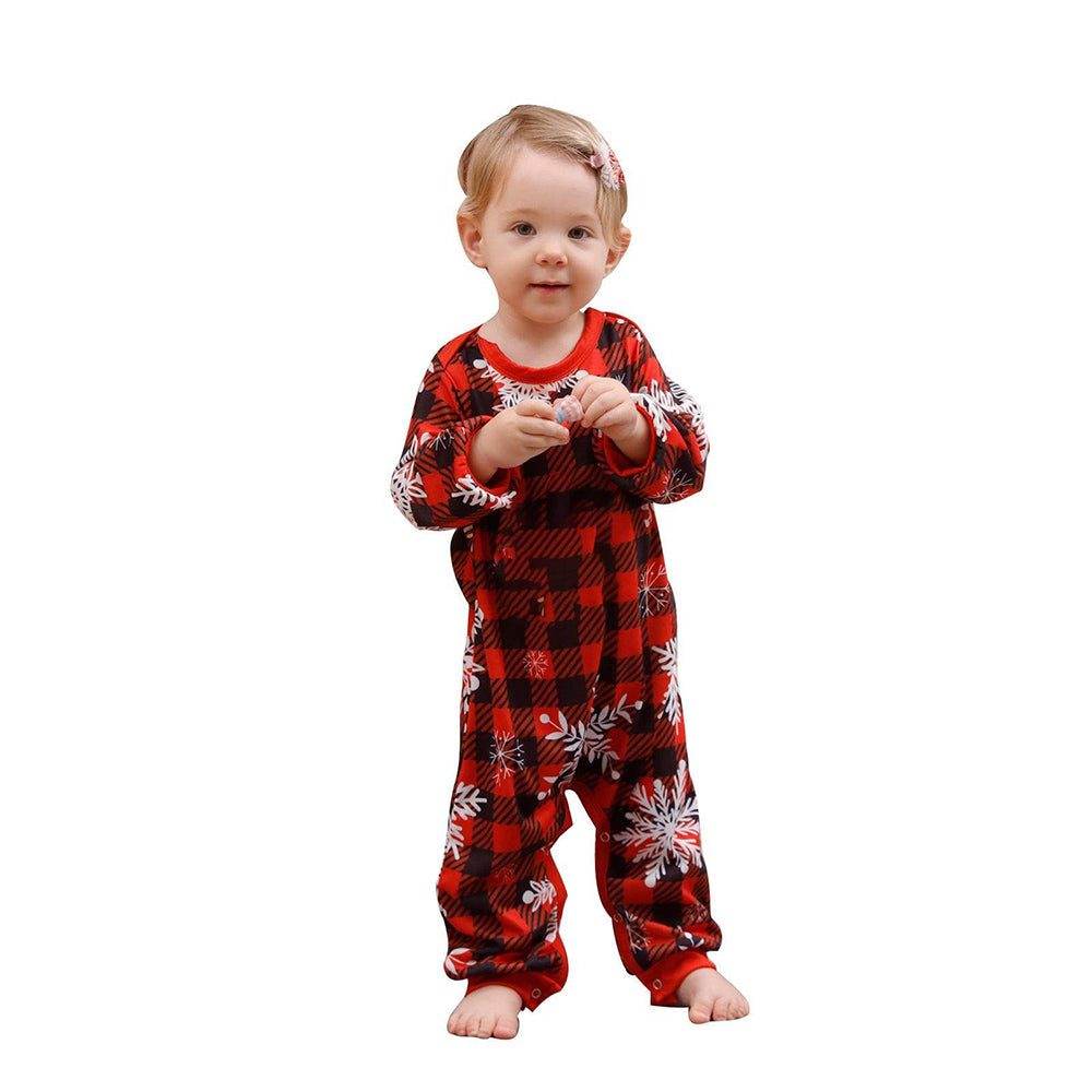Frohe Weihnachten, Weihnachtsmann und Baum, passendes Familien-Pyjama-Set