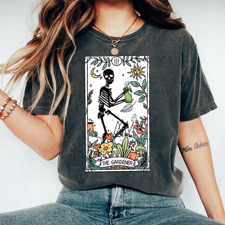 Camiseta esqueleto jardinero