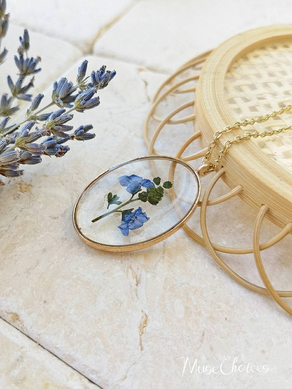 Halsketten mit gepressten Blumen aus Kunstharz – Buntes Mix-Blumen-Set