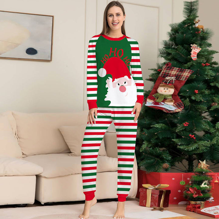 Σετ χριστουγεννιάτικες πιτζάμες ασορτί με πράσινες και κόκκινες ρίγες