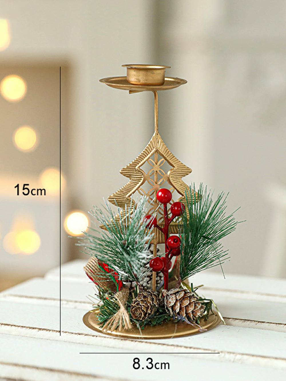 Świąteczny złoty żelazny świecznik - świąteczny akcent dekoracyjny