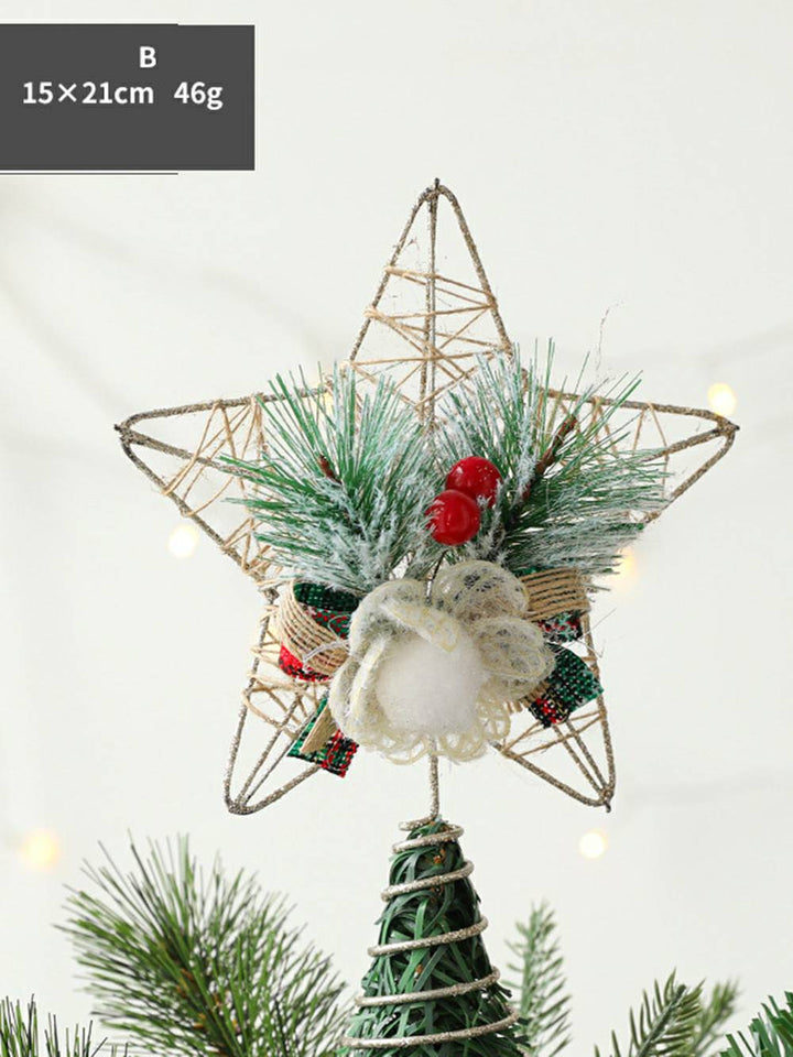 Artistic Christmas Tree: Golden 3D Hollowed-Out Pentagram