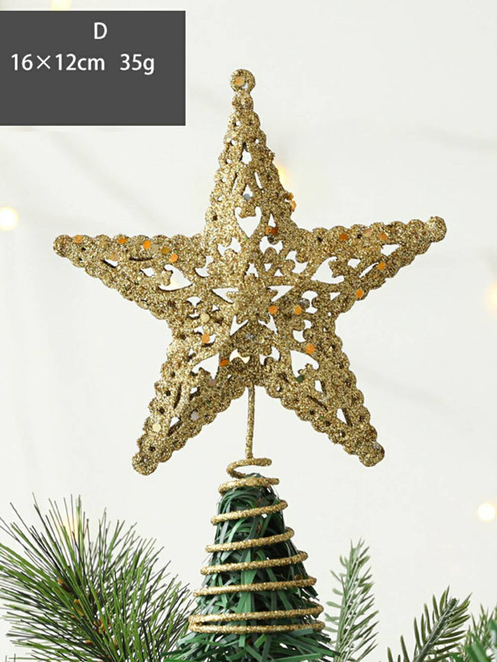 芸術的なクリスマス ツリー: 黄金の 3D 中空五芒星