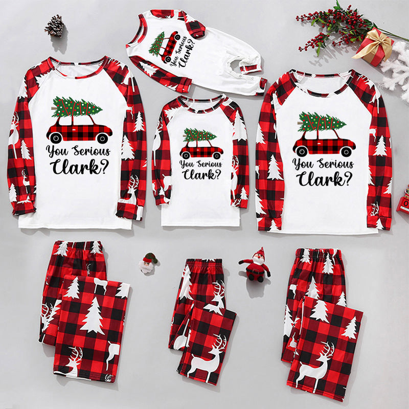 Conjuntos de pijamas combinando para a família com estampa de árvore de Natal e caminhão (com roupas de cachorro para animais de estimação)