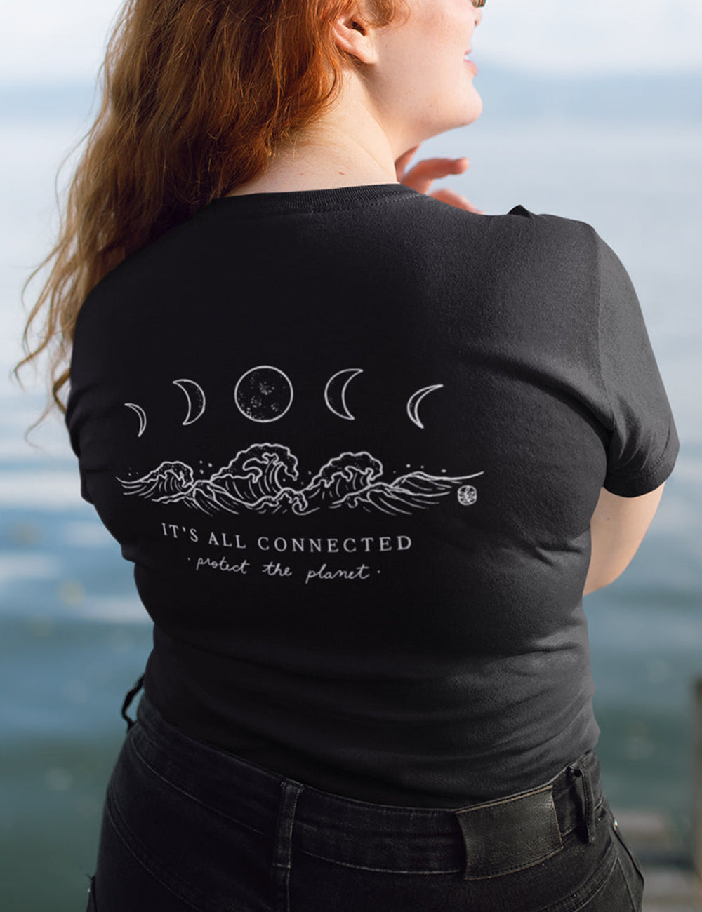 Et ass All Connected Basic Tee