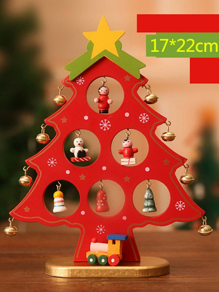 눈사람 종 장식이 있는 매력적인 3D 나무 크리스마스 트리