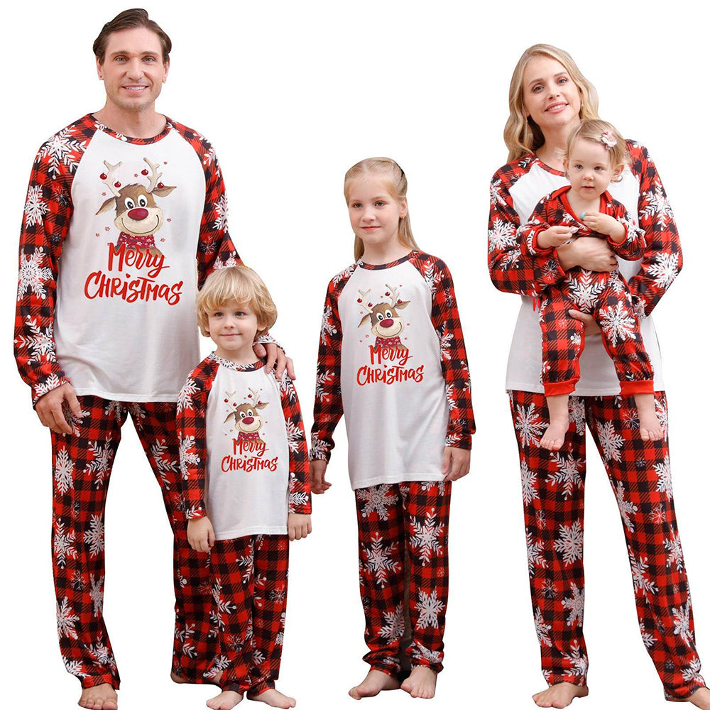 Conjunto de pijama familiar a juego con Papá Noel y árbol de Feliz Navidad