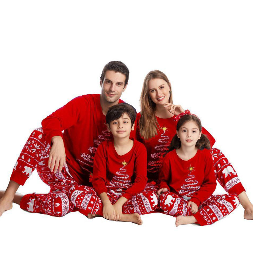 Juletræ matchende familie pyjamas sæt