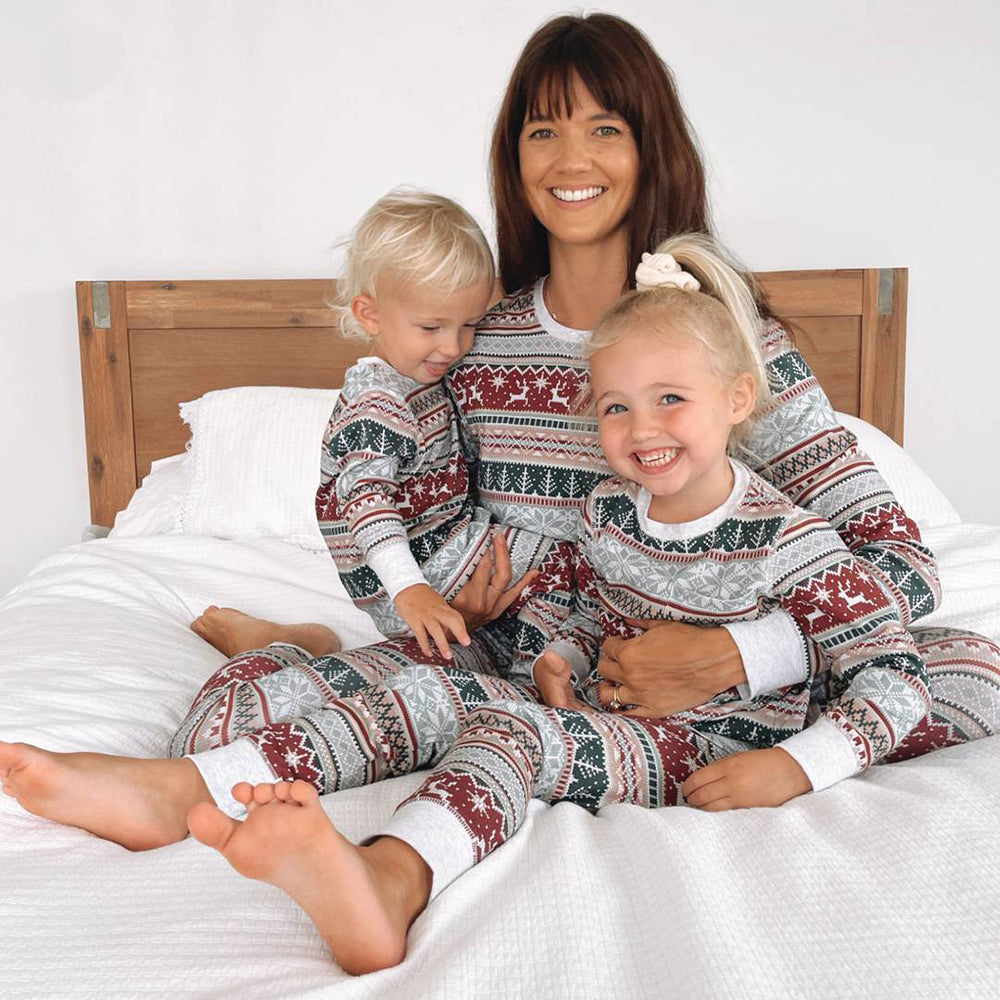 Glædelig Jul Familie Matchende Pyjamas Sæt Grå julepyjamas