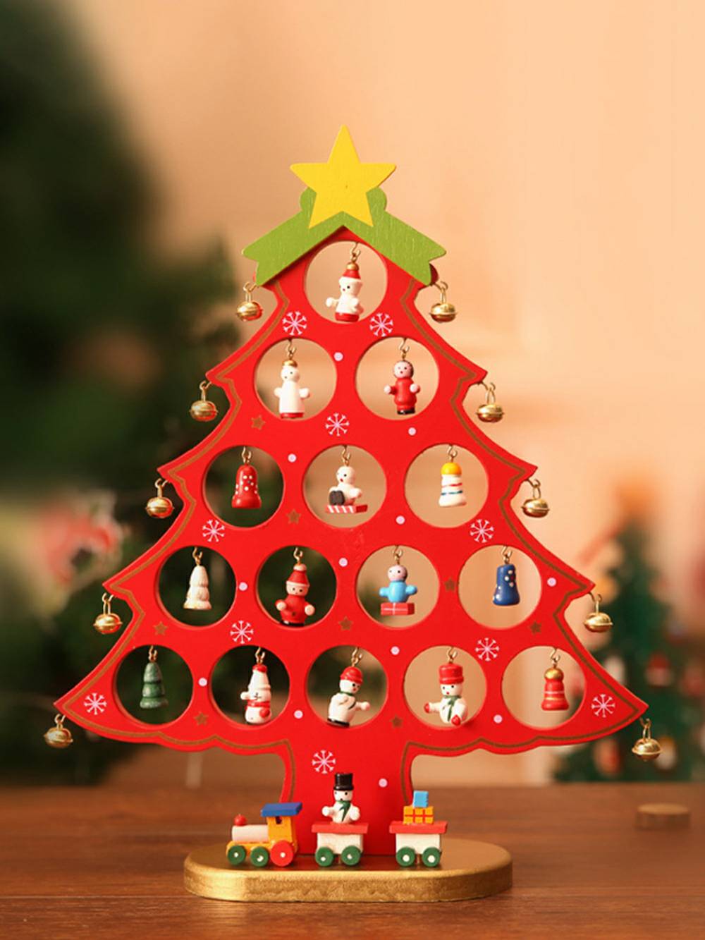 Encantador árbol de Navidad de madera en 3D con adorno de campana de muñeco de nieve