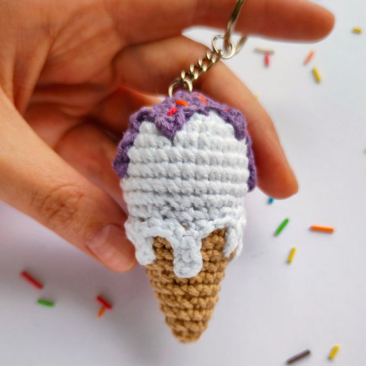 アイスクリームかぎ針編みパターン不気味なアイスクリームキーホルダー/PDF英語チュートリアル