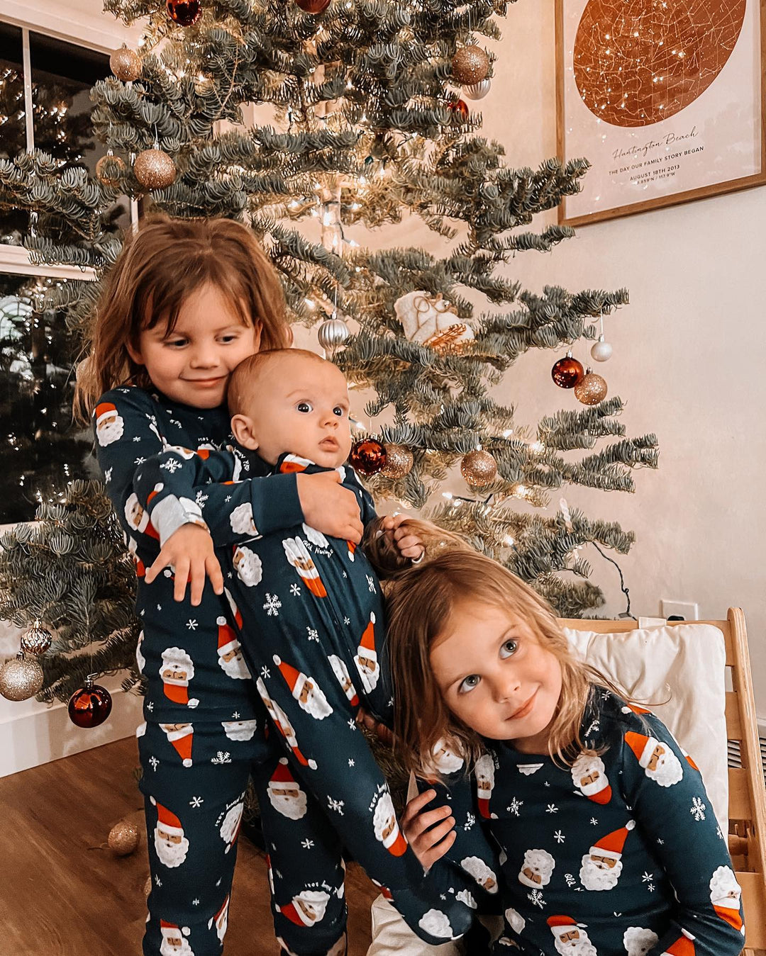 Julenisse-hette-Onesies Familiematchende pyjamas (med hundeklær)